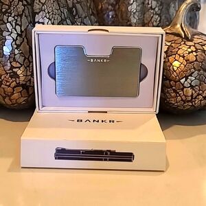 Brand new in box Bankr Wallet in Chrome with money clip